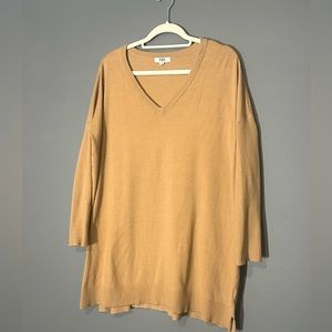 BB Dakota by Steve Madden camel sweater Women’s size small soft